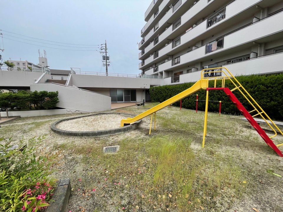 スカイハイツ甚目寺R棟